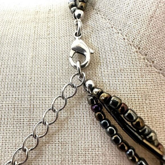 Cookie Lee irridescent beaded multi strand pendant necklace - Picture 10 of 10